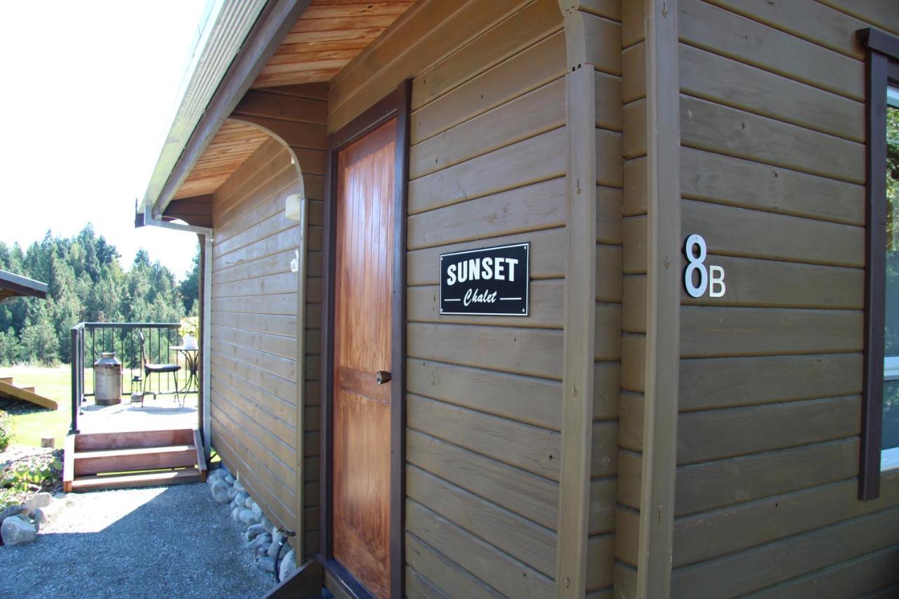 Sunset Chalet Villa Lake Tekapo Exterior photo