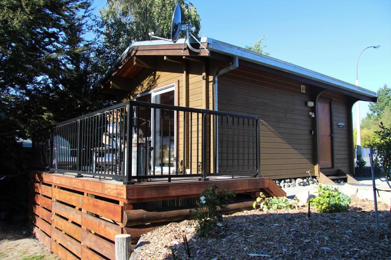 Sunset Chalet Villa Lake Tekapo Exterior photo